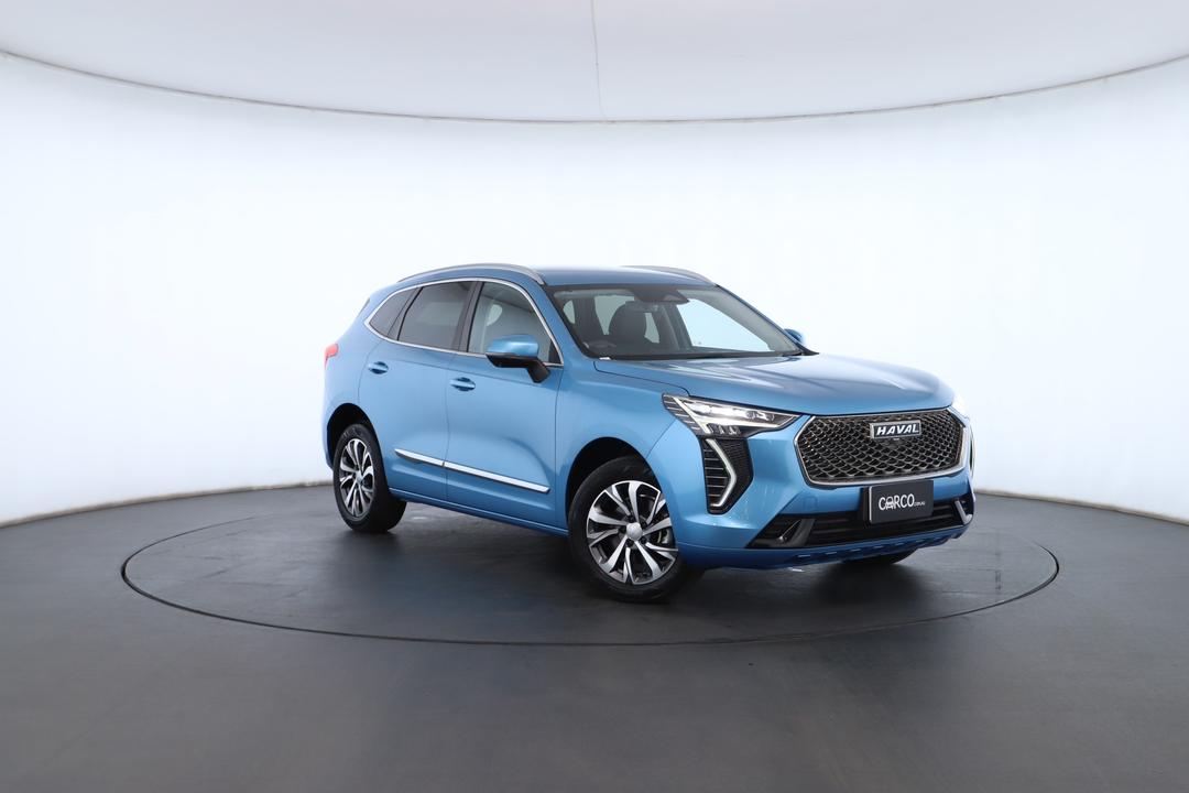 Exterior view frame 0