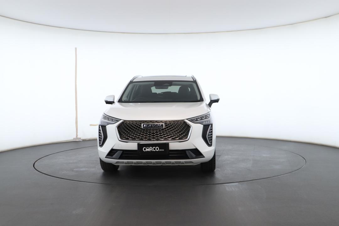 Exterior view frame 3