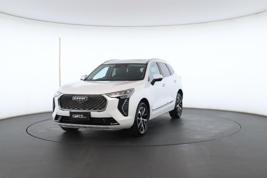 Exterior view frame 4