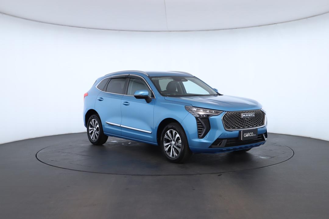 Exterior view frame 1