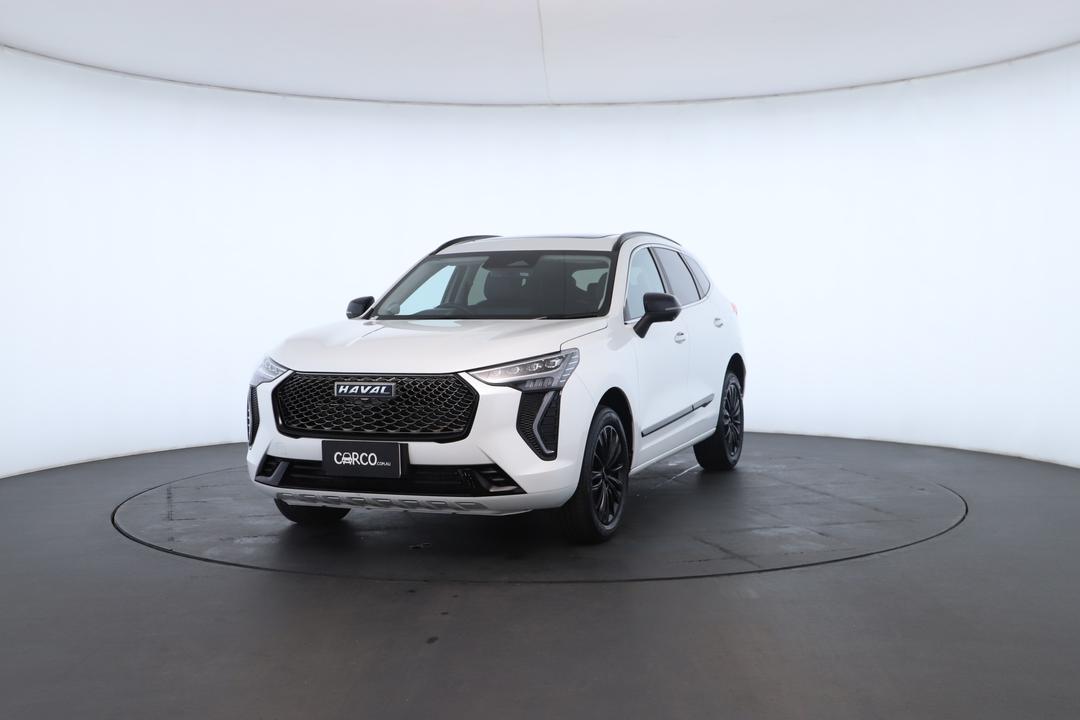 Exterior view frame 4