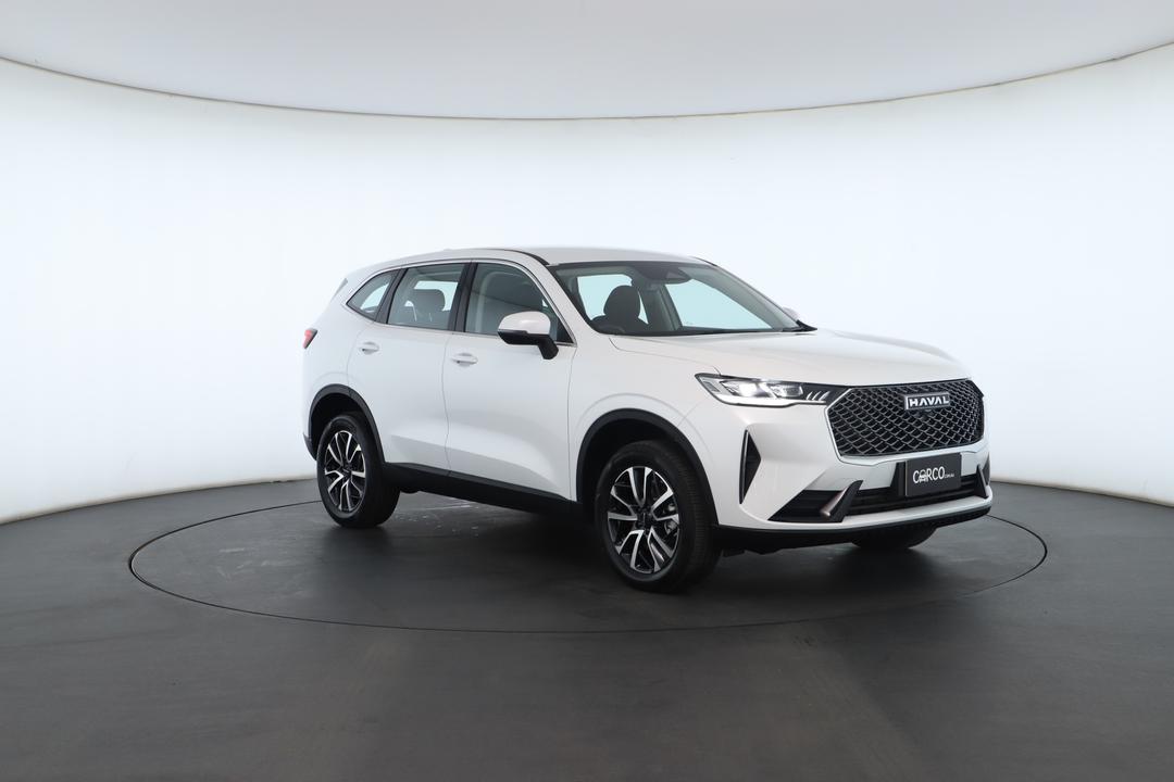 Exterior view frame 1