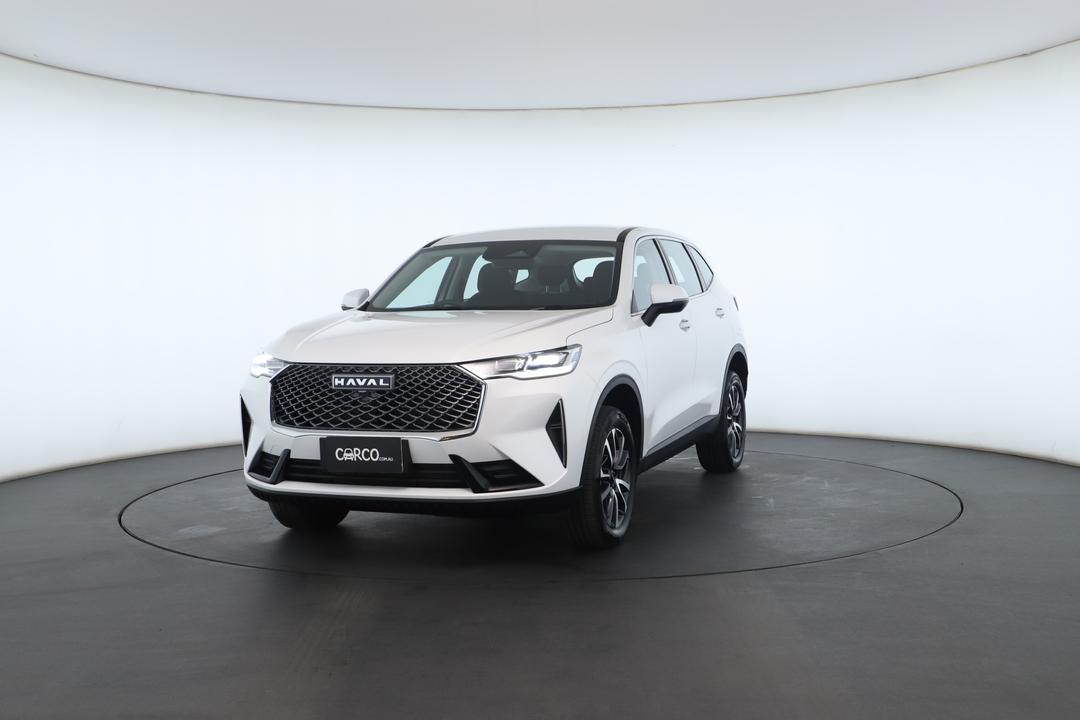 Exterior view frame 4