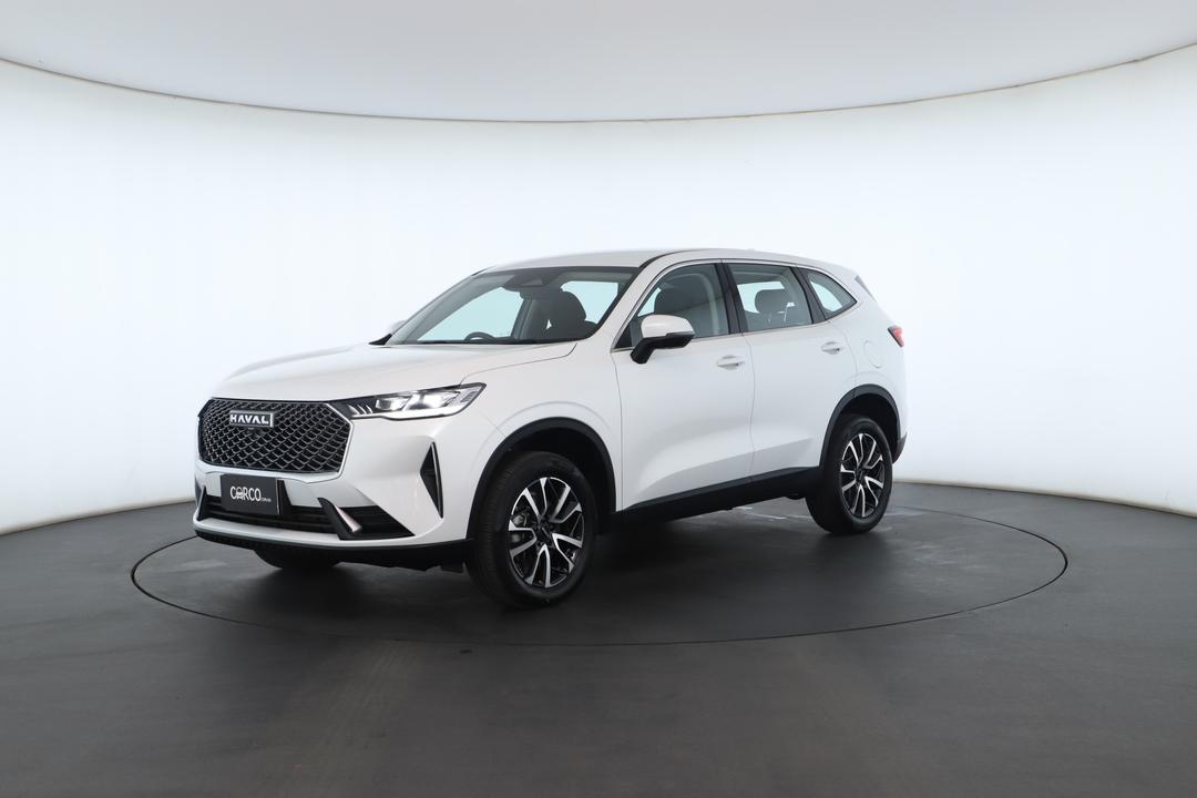 Exterior view frame 5