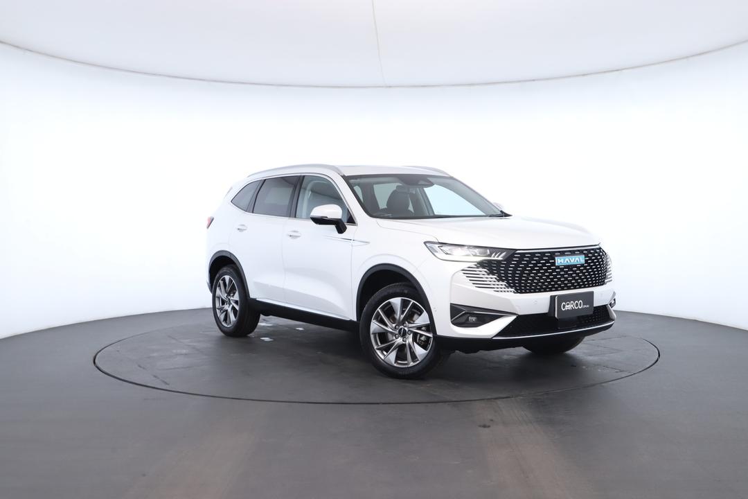 Exterior view frame 0