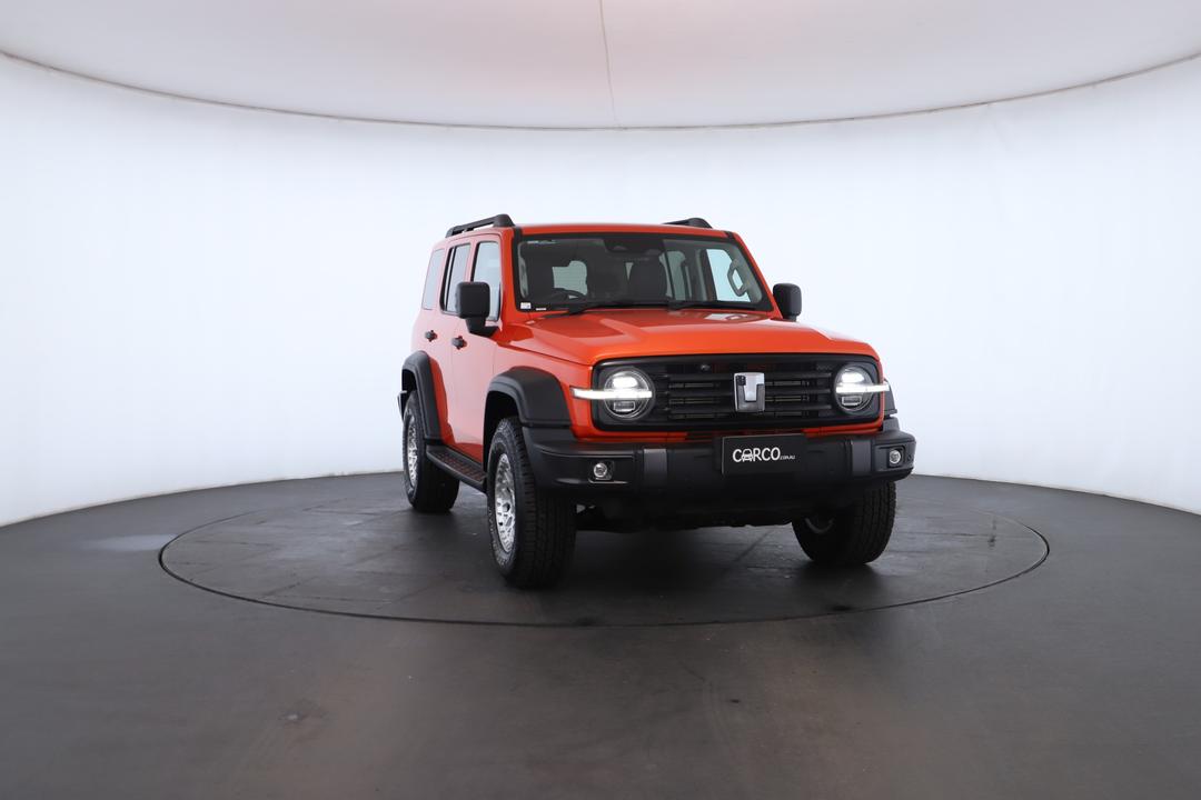 Exterior view frame 2