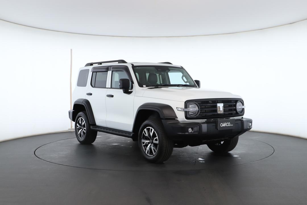 Exterior view frame 1