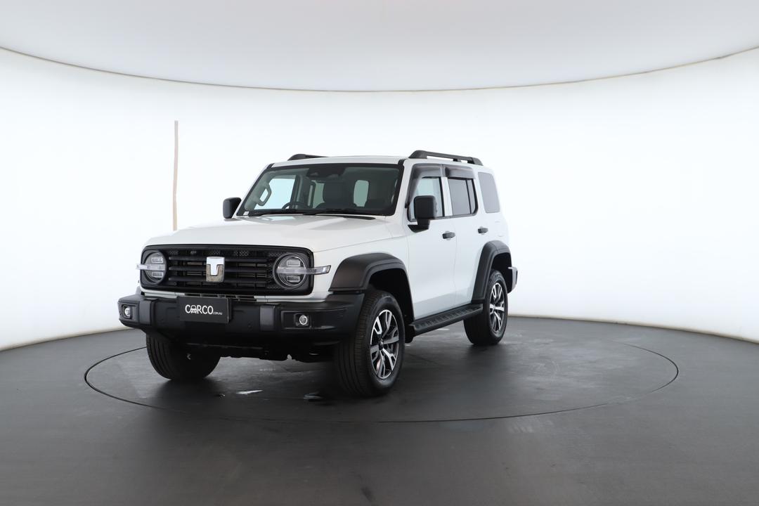 Exterior view frame 4