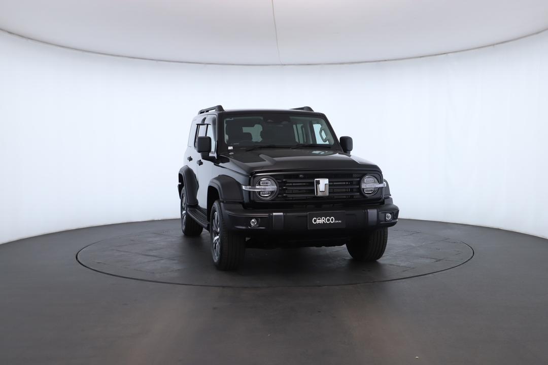 Exterior view frame 2