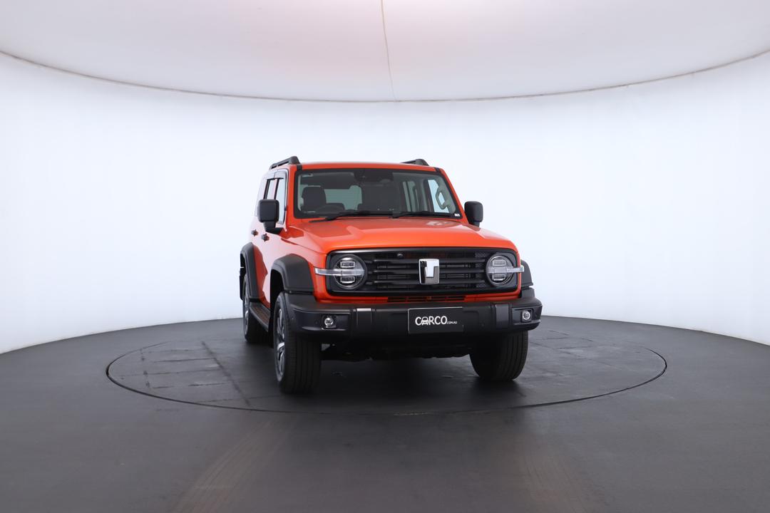 Exterior view frame 2