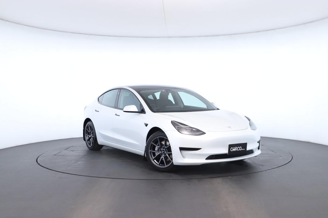 Exterior view frame 0