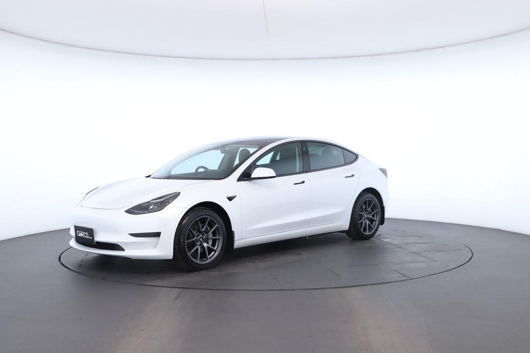 Exterior view frame 5