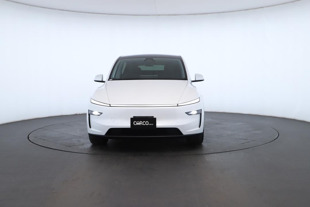 Exterior view frame 3