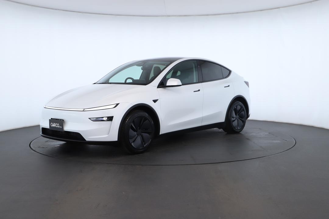 Exterior view frame 5