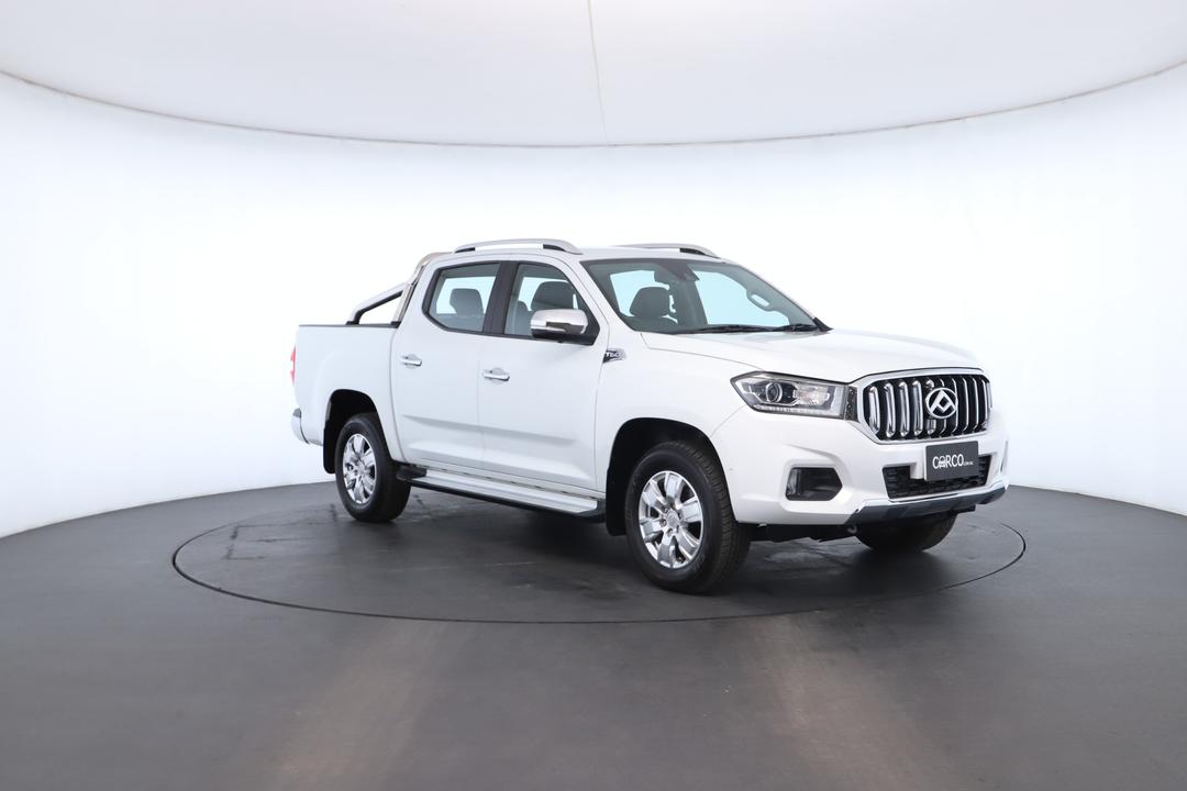 Exterior view frame 1