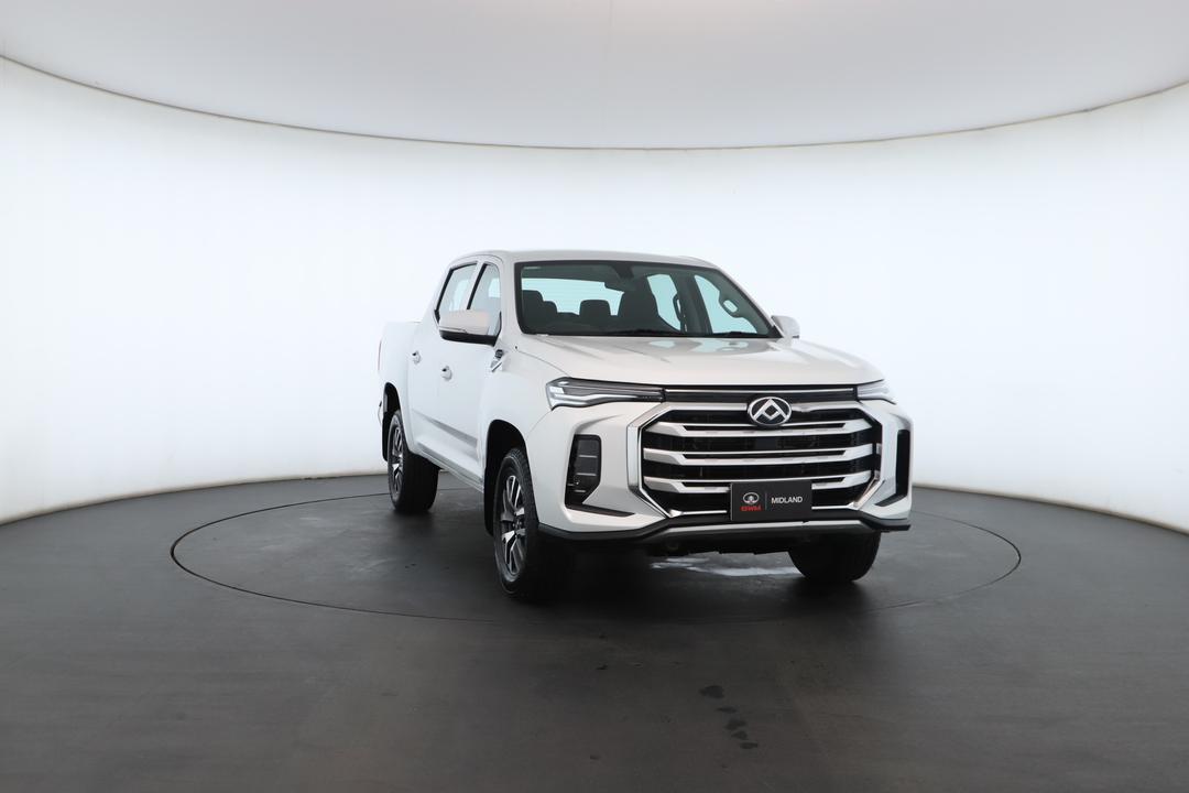 Exterior view frame 2