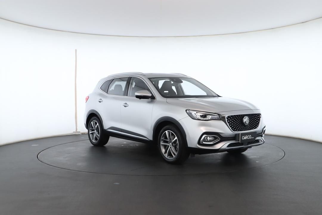 Exterior view frame 1