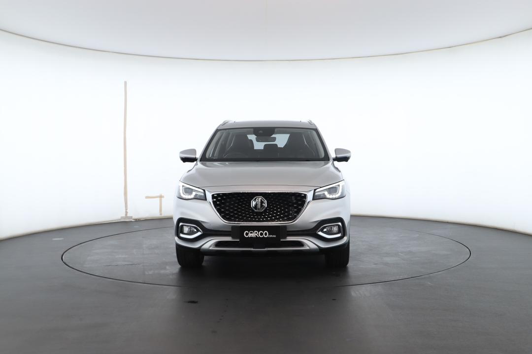 Exterior view frame 3