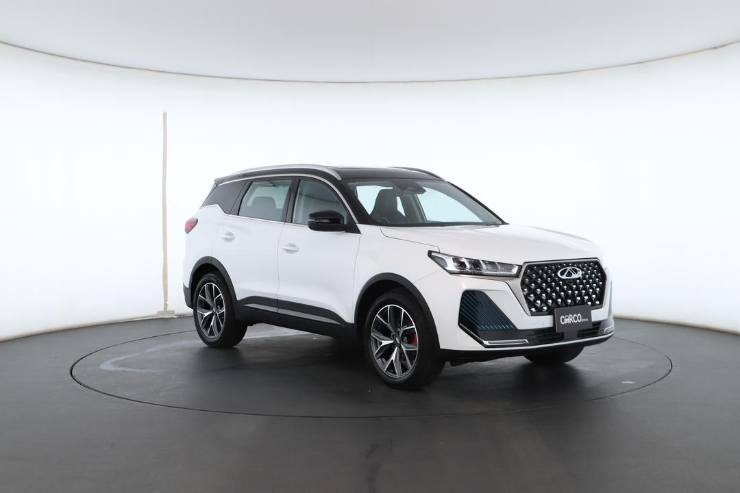 Exterior view frame 1