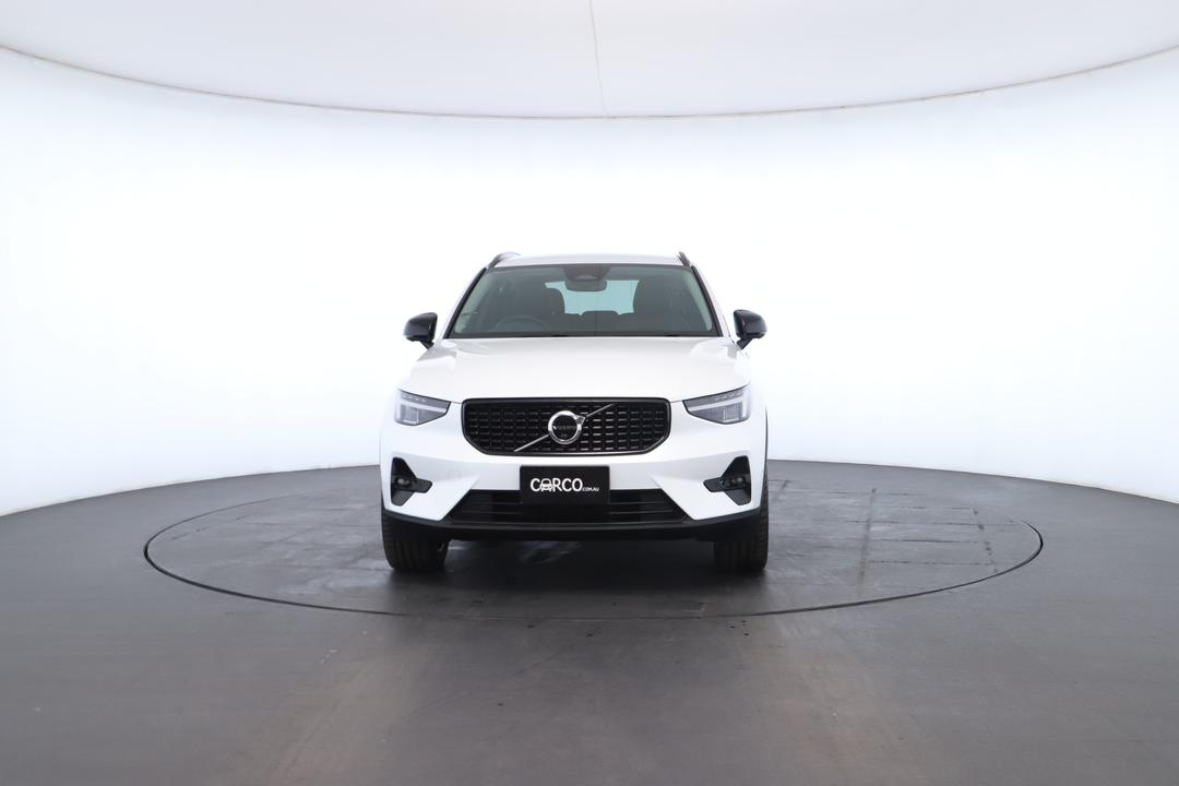 Exterior view frame 3