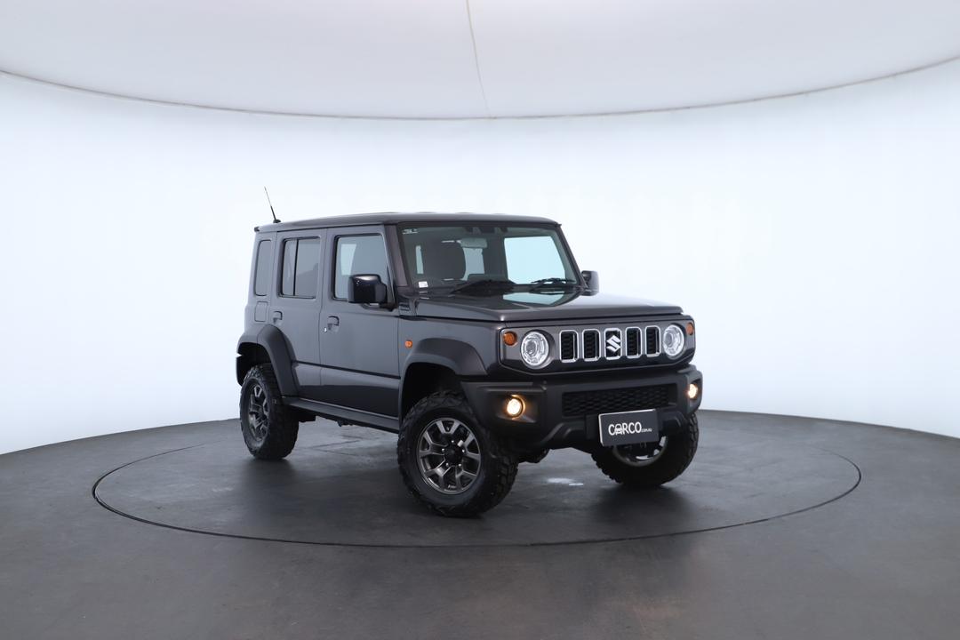 Exterior view frame 0