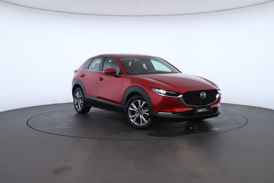 Exterior view frame 0