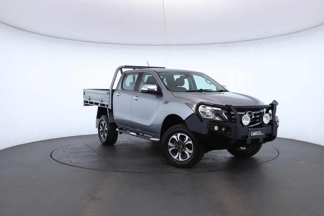 Exterior view frame 0