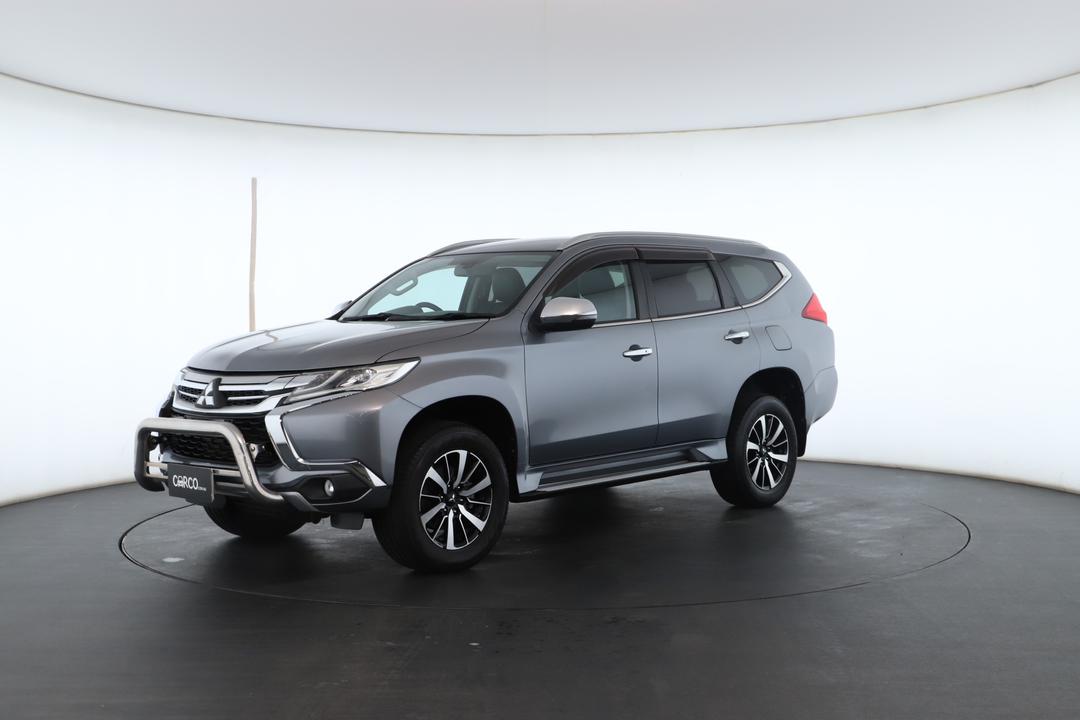 Exterior view frame 5