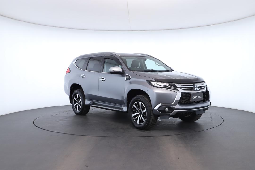 Exterior view frame 1