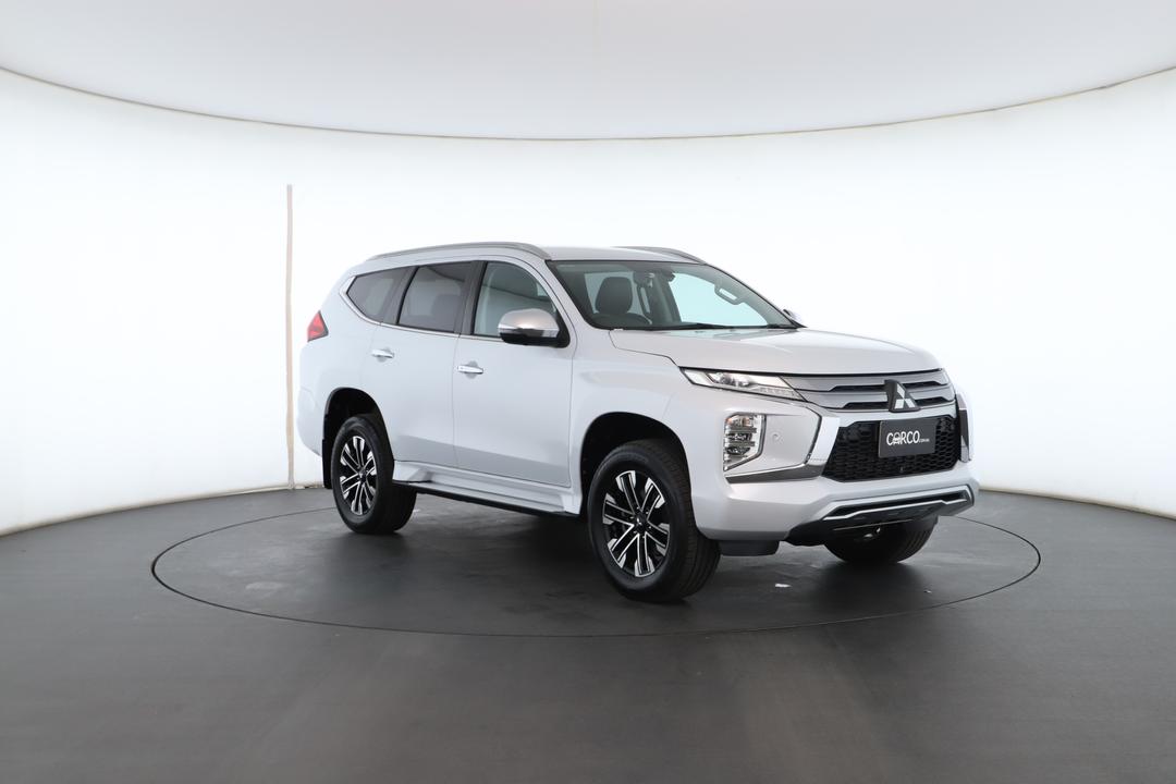 Exterior view frame 1