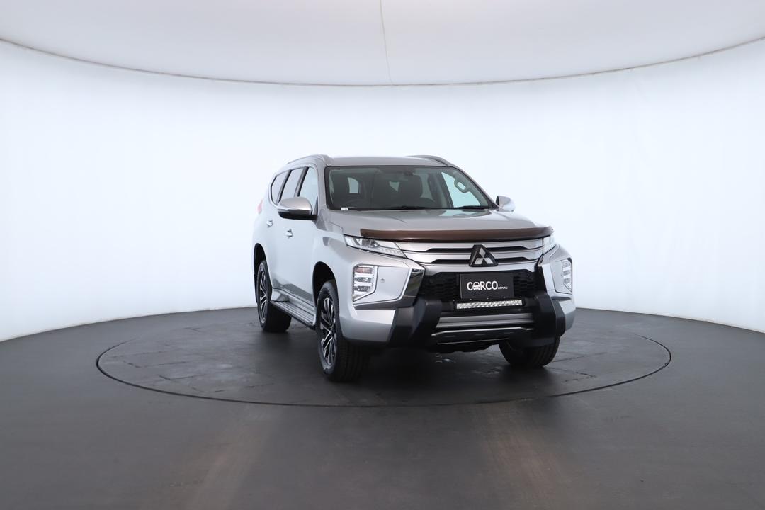 Exterior view frame 2