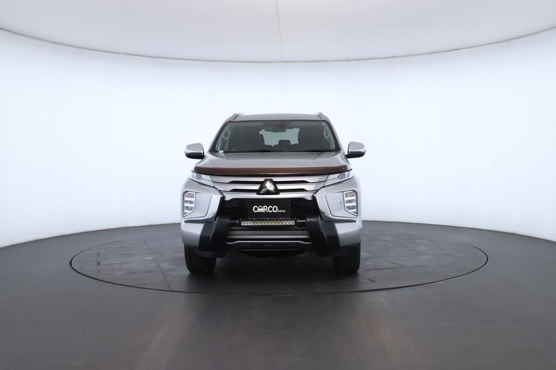 Exterior view frame 3