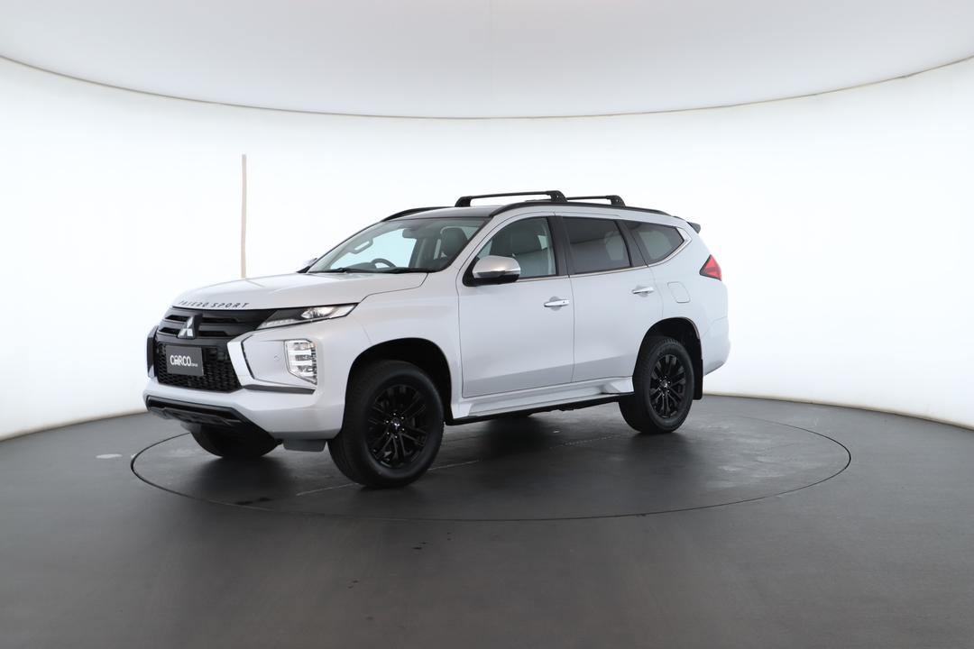 Exterior view frame 5