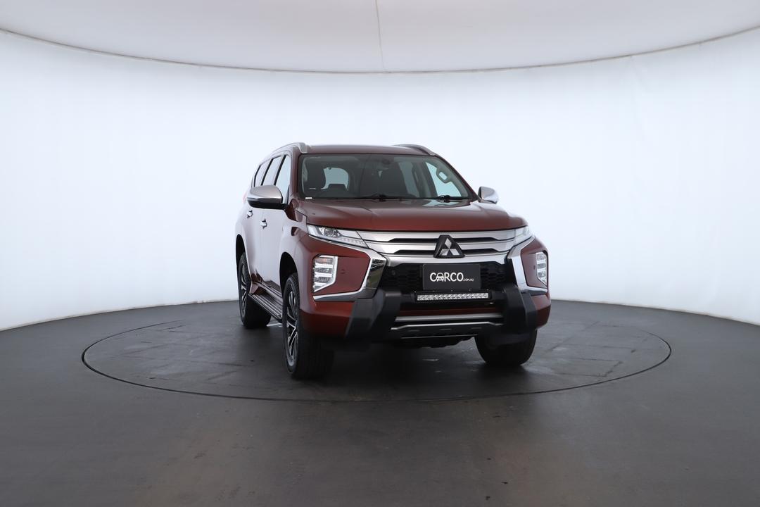 Exterior view frame 2