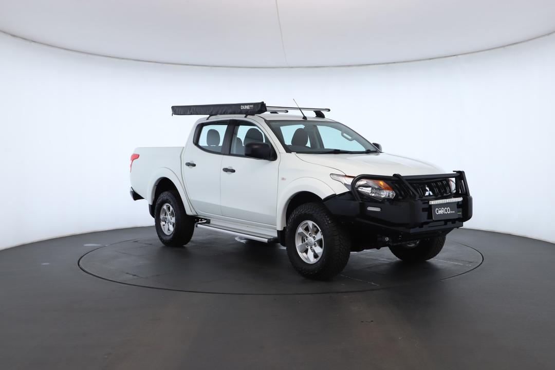 Exterior view frame 1