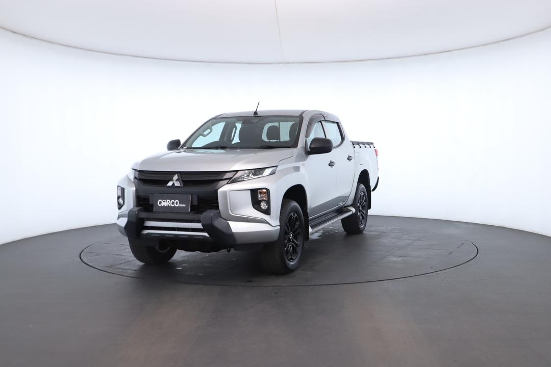 Exterior view frame 4