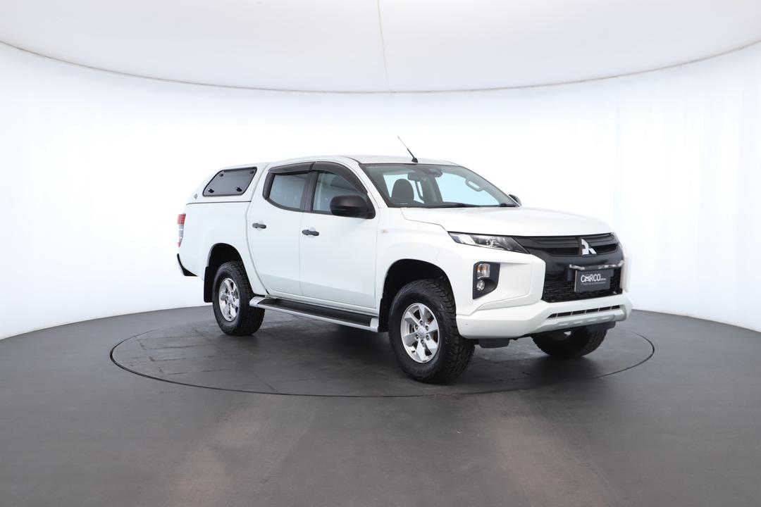 Exterior view frame 1