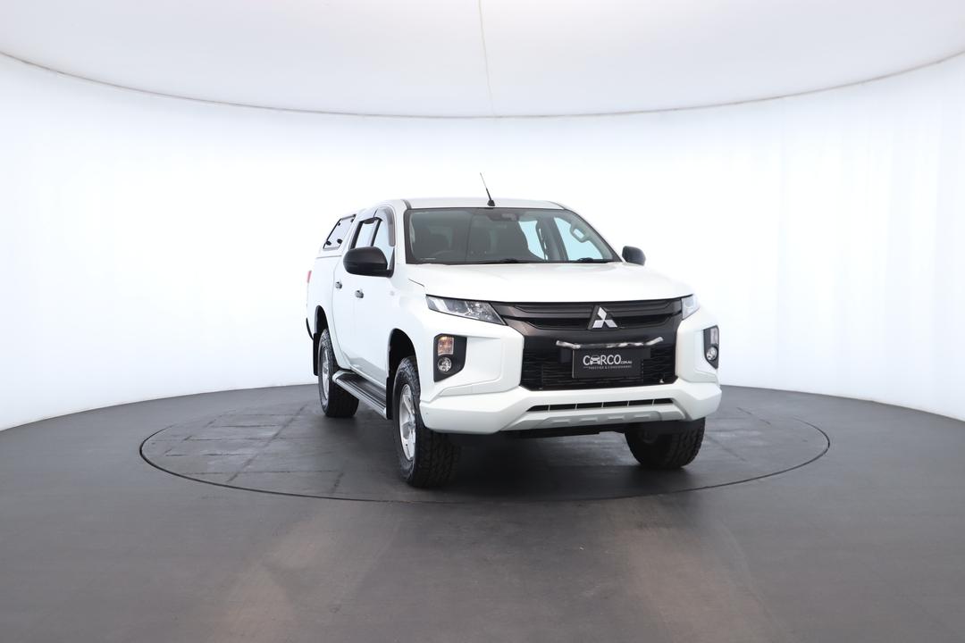 Exterior view frame 2