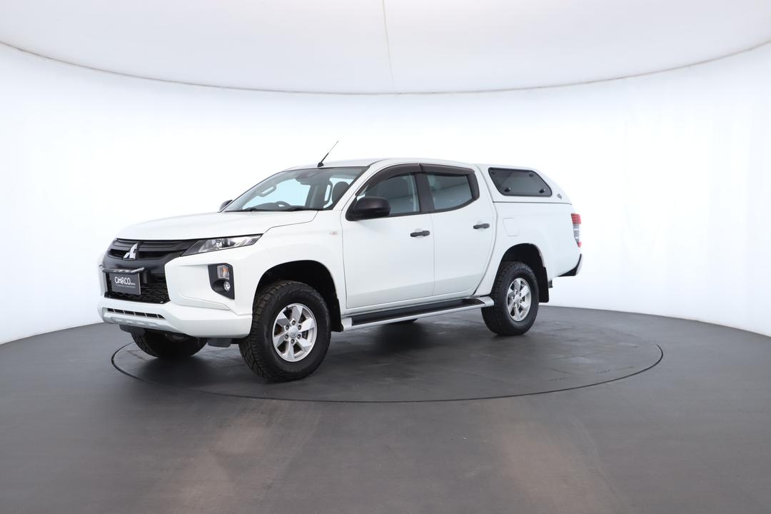 Exterior view frame 5