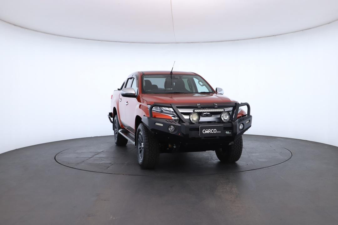 Exterior view frame 2