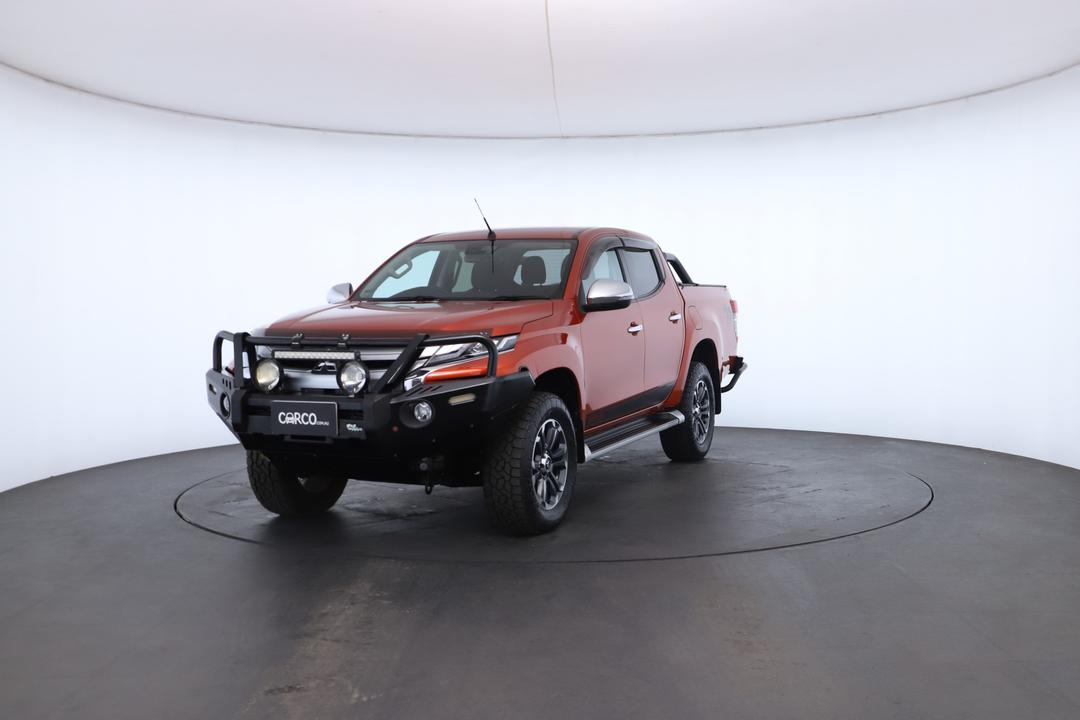 Exterior view frame 4