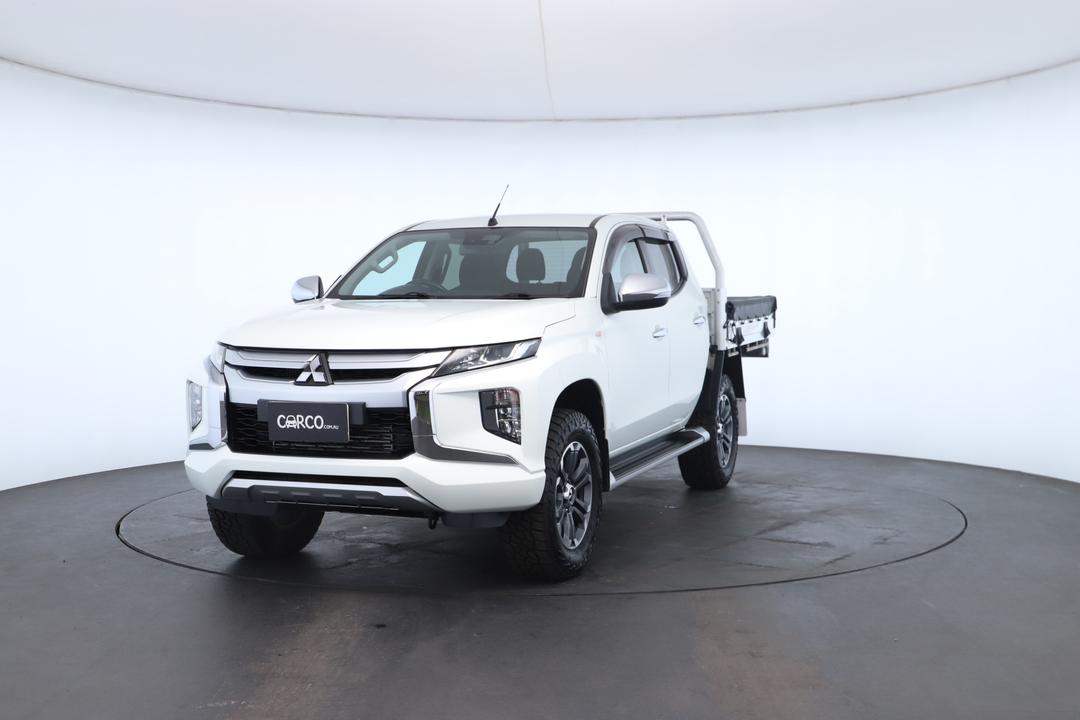 Exterior view frame 4