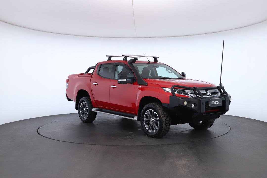 Exterior view frame 1