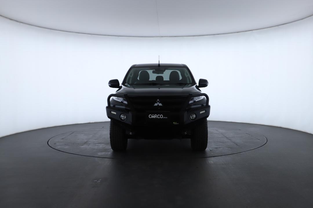 Exterior view frame 3