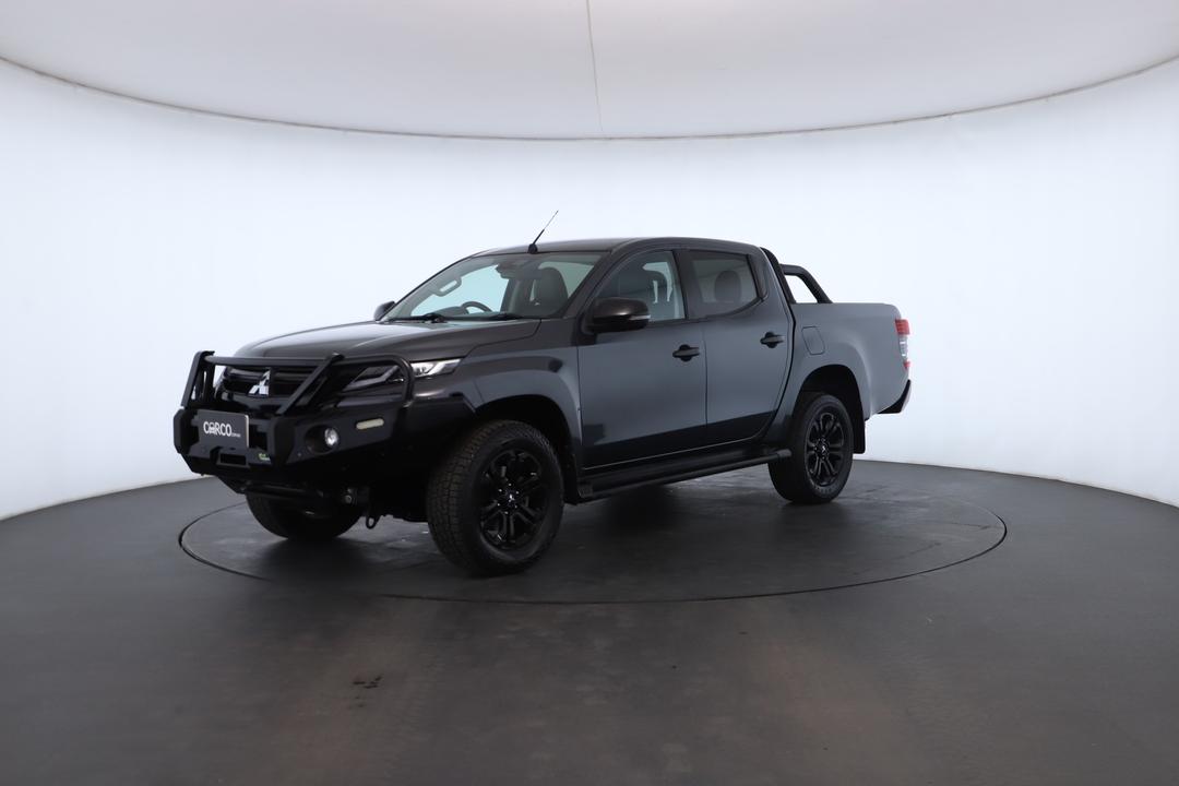 Exterior view frame 5