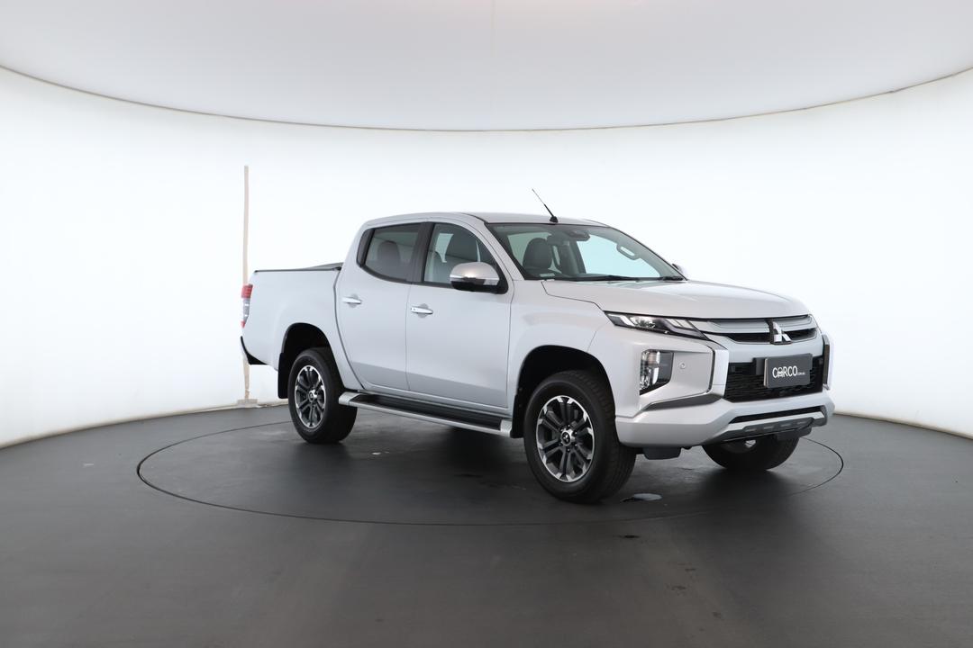 Exterior view frame 1