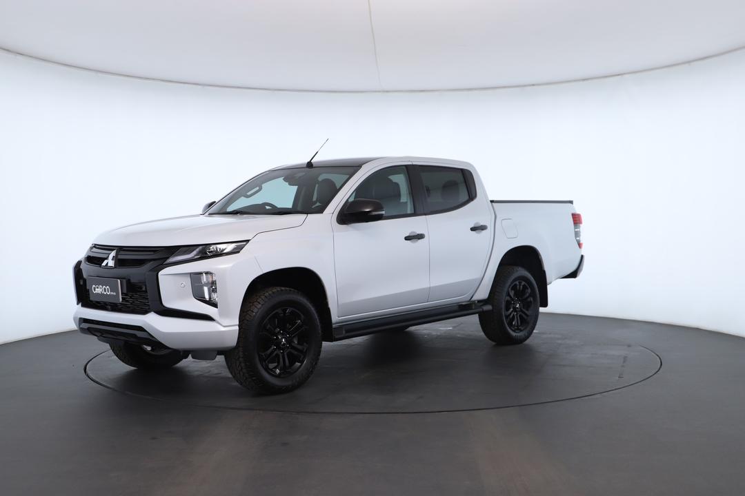 Exterior view frame 5