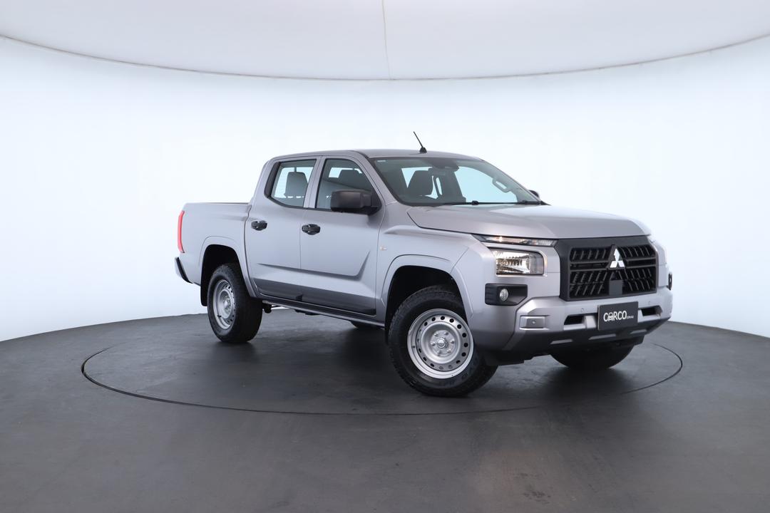 Exterior view frame 0