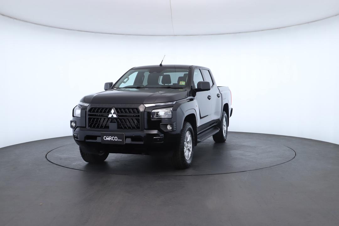 Exterior view frame 4