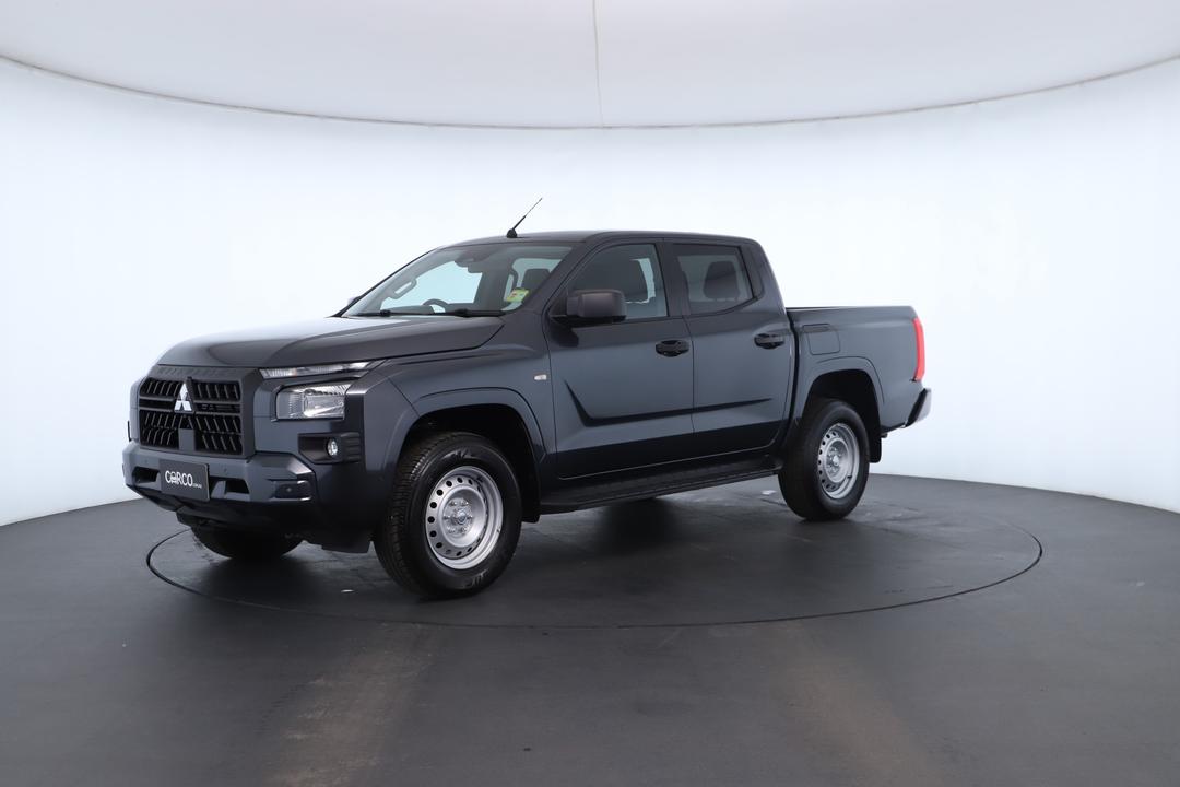 Exterior view frame 5